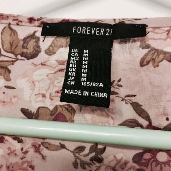 Sheer Floral Ruffle Button Top - Picture 3 of 5